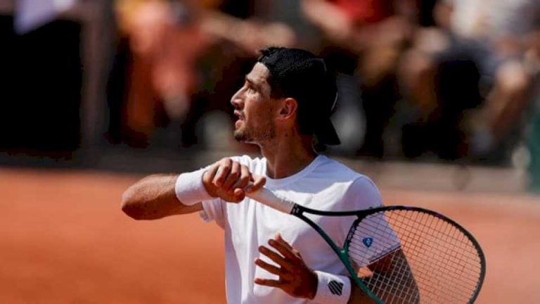 roland-garros:-cachin-no-pudo-con-la-jerarquia-del-croata-coric-en-una-verdadera-maraton-en-paris