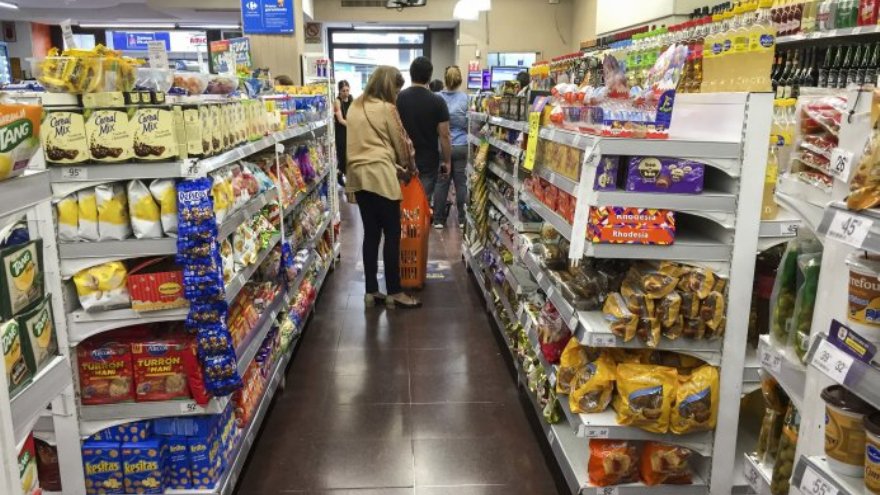supermercados-chinos,-ahogados-por-la-crisis:-alertan-que-mas-duenos-planean-bajar-sus-persianas