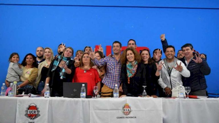 lo-que-decidio-la-convencion-radical-hara-casi-imposible-un-acuerdo-con-ser