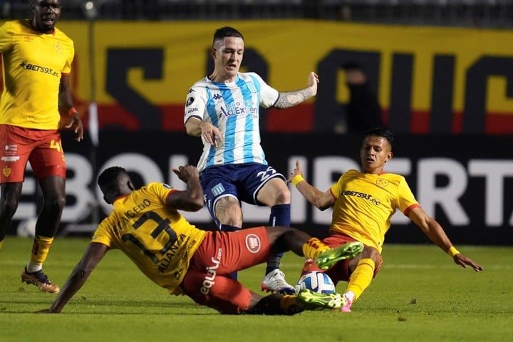 la-calculadora-de-la-libertadores-y-sudamericana:-que-necesitan-los-equipos-argentinos-para-llegar-a-octavos-en-las-copas