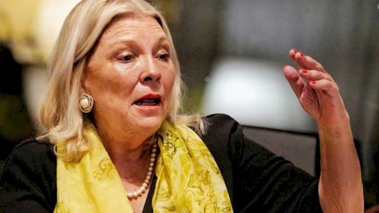 le-dieron-el-alta-a-elisa-carrio-tras-descompensarse-en-santa-fe