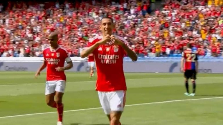 angel-di-maria-debuto-jugando-por-derecha-y-con-gol-de-primera-en-su-regreso-al-benfica-de-portugal