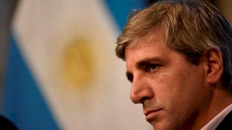 luis-«toto»-caputo-salio-a-responder-los-ataques-de-un-exfuncionario-del-fmi-y-dijo-que-el-fondo-se-equivoco-en-leer-el-mercado-cambiario-argentino