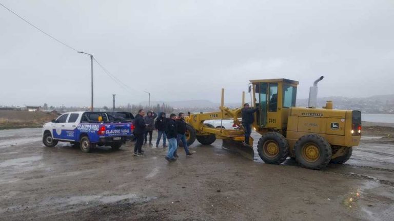 desde-hora-temprana,-petroleros-lleva-adelante-plan-de-contingencia-por-intensa-lluvia