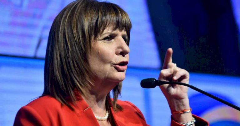 patricia-bullrich-sobre-el-fallo-por-ypf:-«kicillof-se-hizo-el-canchero-y-dijo-que-lo-pagaba-en-pesos-y-ahora-cuesta-16-mil-millones-de-dolares»