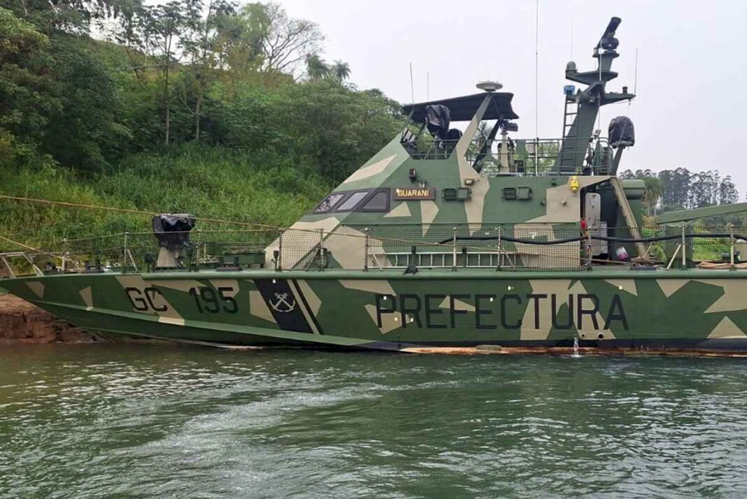 frontera-caliente:-durante-un-patrullaje-fluvial,-desde-paraguay,-contrabandistas-atacaron-a-tiros-a-la-prefectura-naval