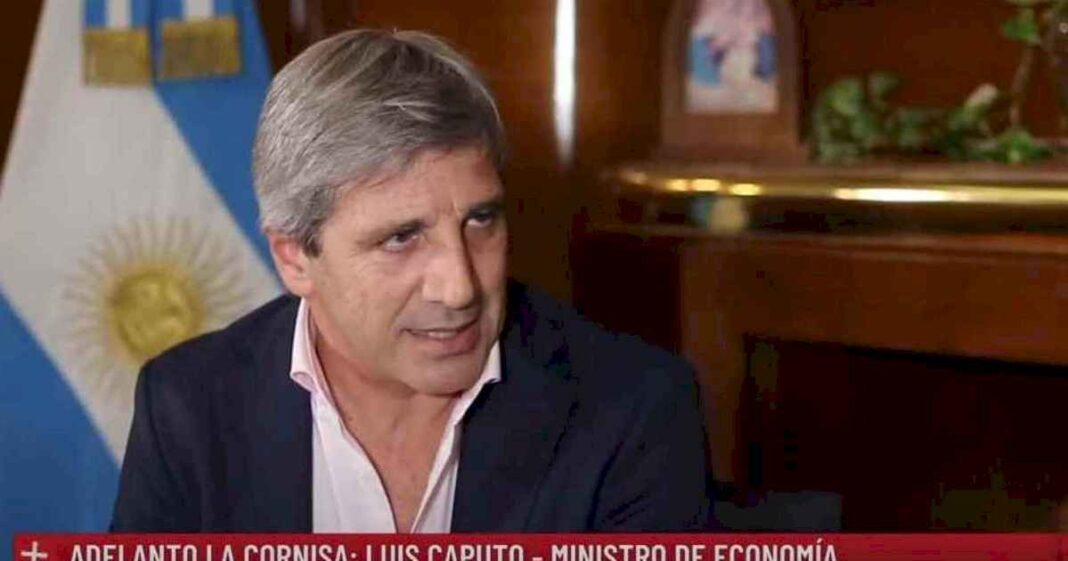 luis-caputo-confirmo-que-si-el-congreso-voltea-el-veto-al-financiamiento-universitario,-el-gobierno-acudira-a-la-justicia