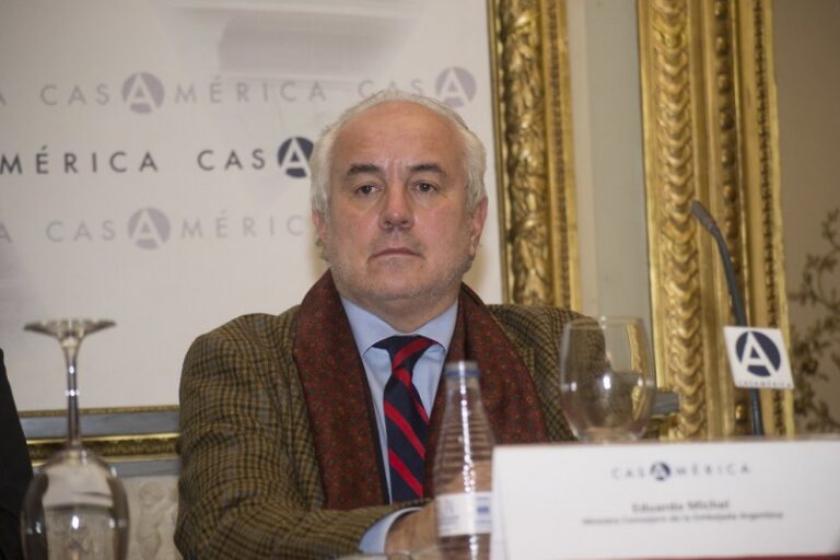 El jefe de los diplomáticos pidió ayuda a diputados y senadores para frenar la purga de Milei