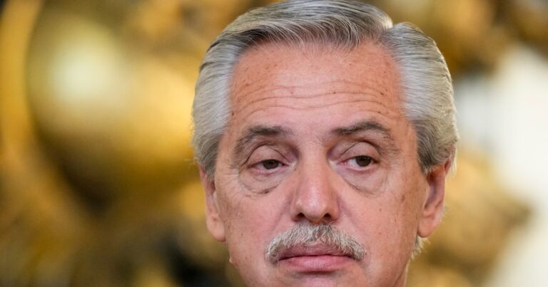 Alberto Fernández pidió postergar su indagatoria en la causa de los seguros