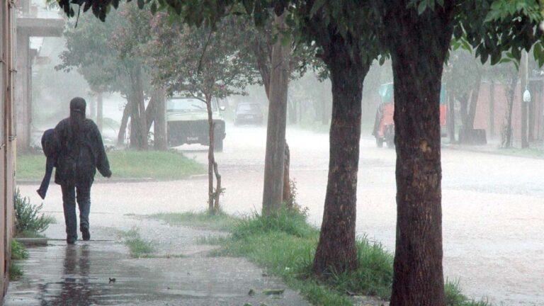 Cambió el pronóstico y hay malas noticias para Buenos Aires: hasta cuándo habrá tormentas