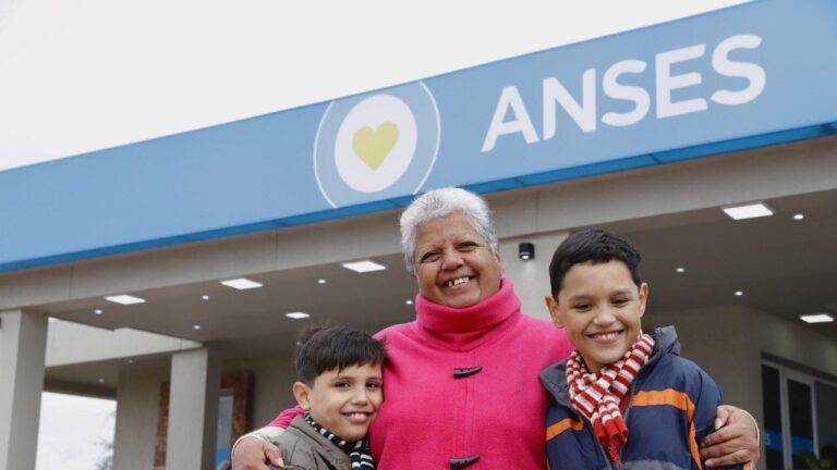 ANSES: quiénes cobran sus haberes este lunes 10 de marzo