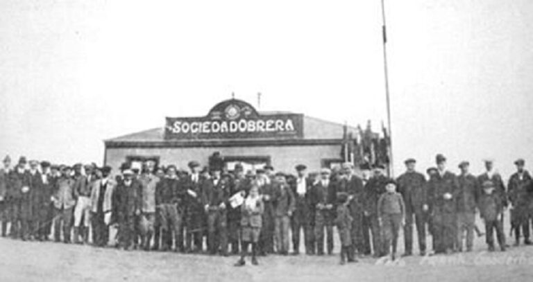 ChatPTS contra la censura: de qué trata «La Patagonia Rebelde» que quieren silenciar