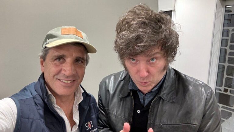 Luis Caputo celebró el fin del cepo cambiario en redes sociales: «ADIÓS CEPO!»