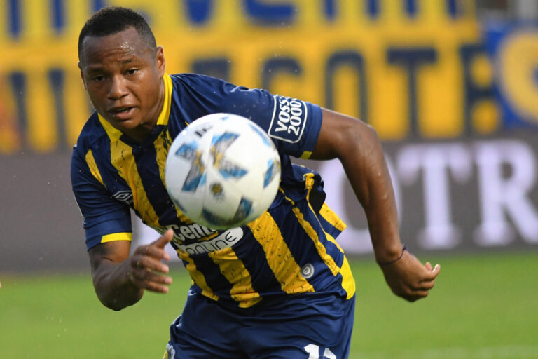 Rosario Central: el colombiano Campaz regresaría al plantel
