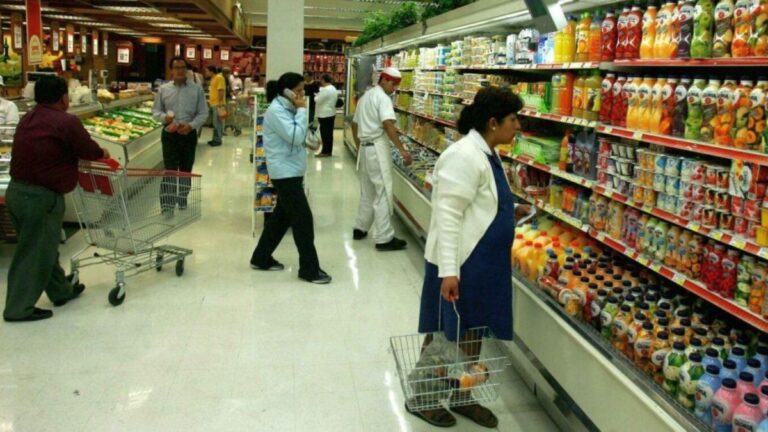 Cuánto necesita una familia para superar la línea de pobreza