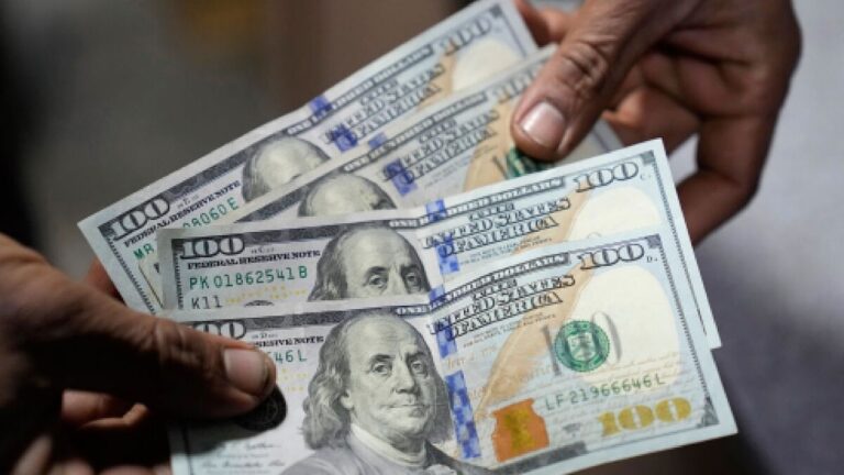Dólar: las medidas que prepara el Gobierno para incentivar el ingreso de divisas