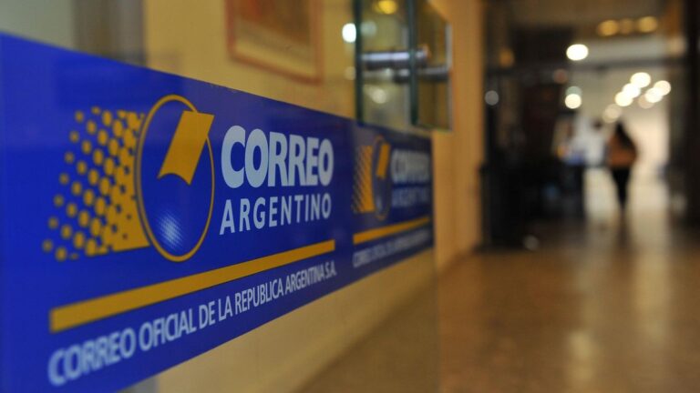 La Corte Suprema da una señal y mantiene con vida la causa Correo Argentino contra los Macri