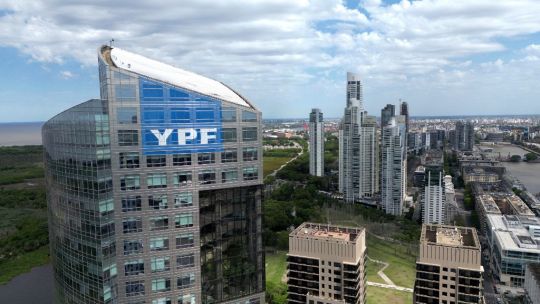 Cinco puntos claves de la decisión de la jueza Preska contra el Estado argentino por YPF
