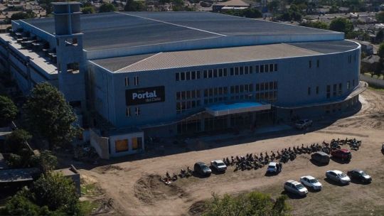 Cómo es el templo evangélico Portal del Cielo que visitó Javier Milei
