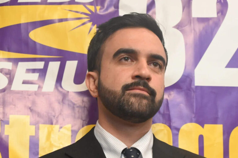 El comunista Mamdani llamó a prohibir todas las armas en Estados Unidos