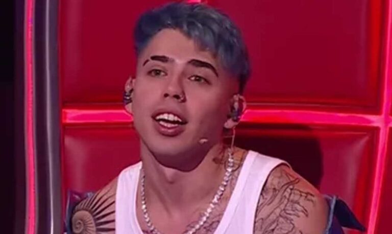 Luck Ra rompió las reglas en La Voz  y armó una polémica con dos participantes de su equipo