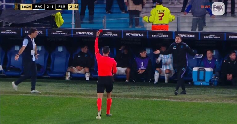 La inverosímil expulsión de Marcos Rojo ante Peñarol