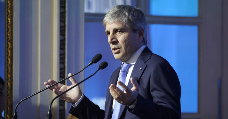 Caputo, enfático sobre el programa económico: «La gente nos pide que aceleremos y eso vamos a hacer»