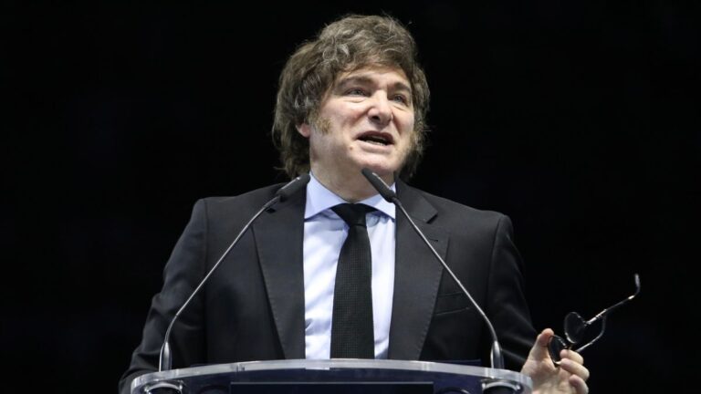 Javier Milei, a días de las elecciones en Provincia: «Podríamos estar poniéndole el último clavo al cajón al kirchnerismo»