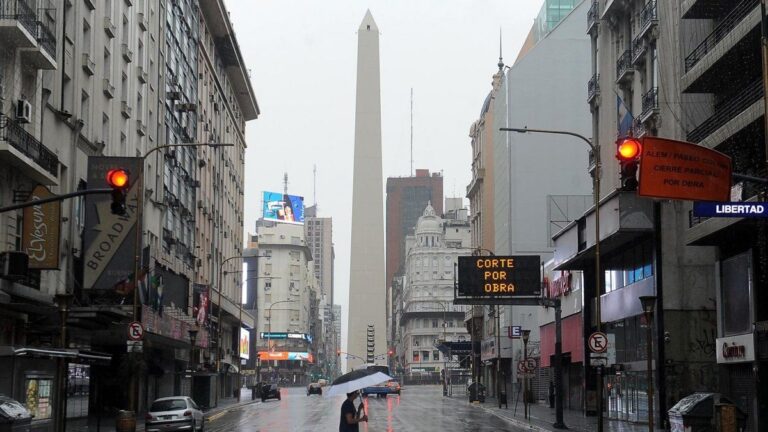 Cambió el pronóstico de lluvias en Buenos Aires y puede haber tormentas fuertes con granizo: informe del clima