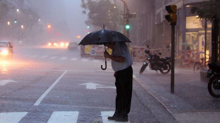 Mapa en vivo de las lluvias de este domingo en el AMBA: a qué hora serán las tormentas más fuertes