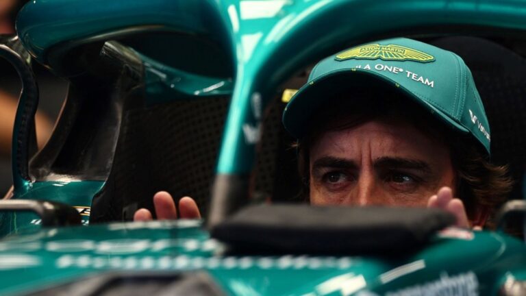 Aston Martin analiza abandonar el Gran Premio de Australia 2026 tras un arranque crítico
