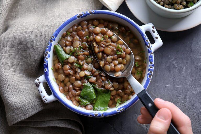 Qué pasa en el cuerpo cuando comés lentejas: beneficios y cómo prepararlas para aprovechar mejor su hierro