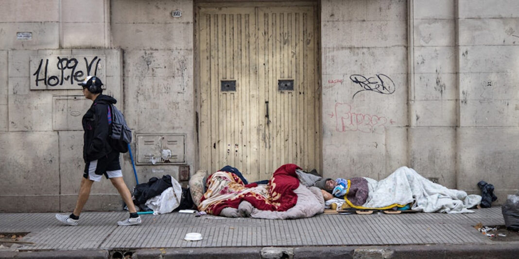 Gráfico de estadísticas sobre pobreza e indigencia en Argentina