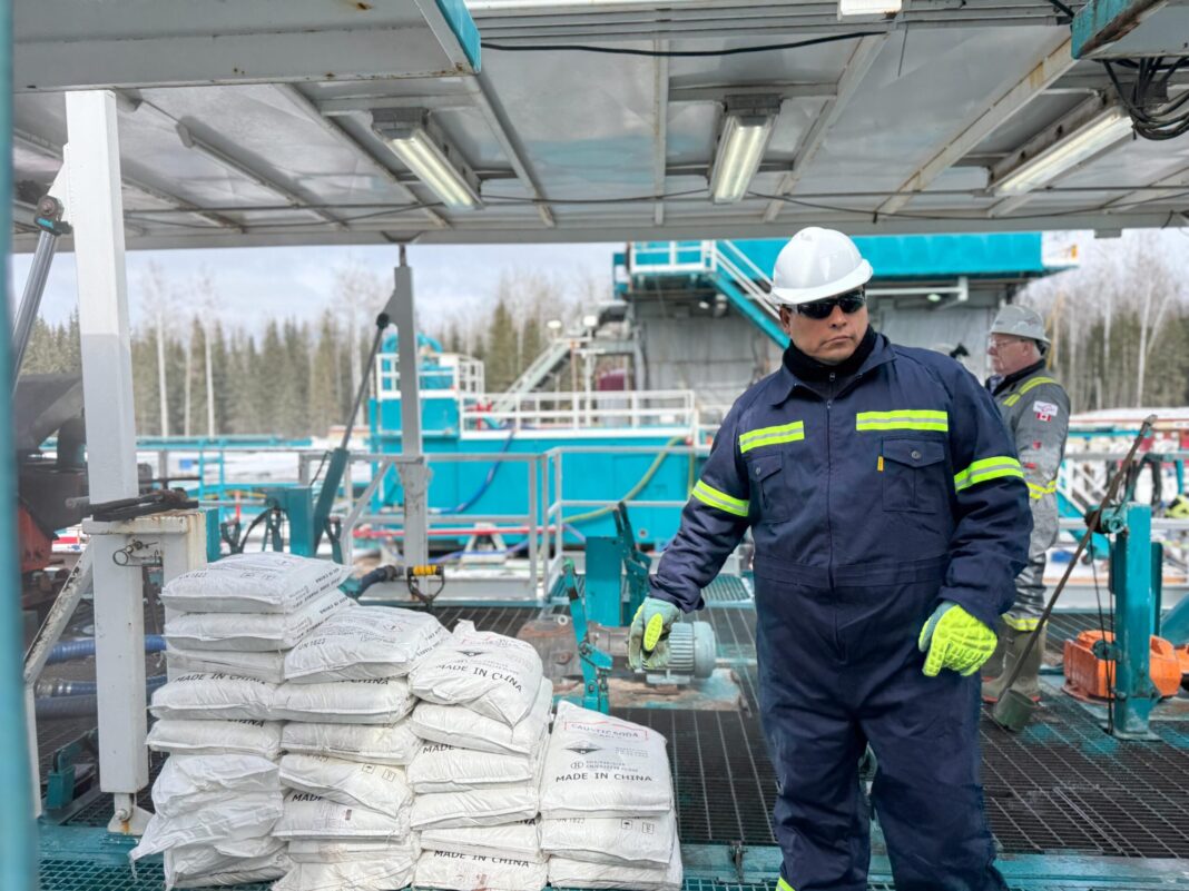 Comitiva del Gobierno de Santa Cruz en visita a instalaciones energéticas en Canadá