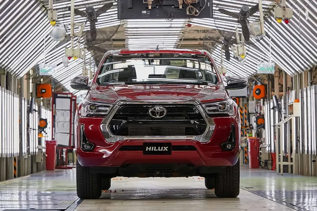 Gráfico de barras que muestra la caída del patentamiento de autos en mayo de 2026