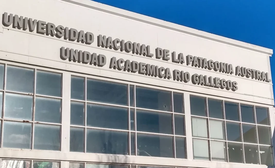 Concentración de la Marcha Federal Universitaria en Santa Cruz