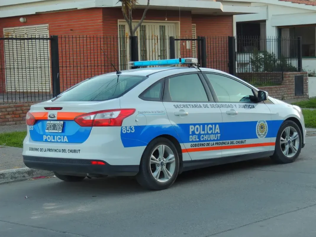 Operativo policial en barrio Juan XXIII de Comodoro Rivadavia